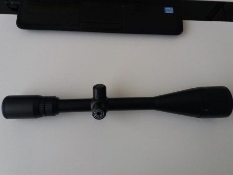 -  Vendo visor Barska 10-40x50 Varmint, reticula MIl-Dot. en perfecto estado, sin ningún tipo de marca, 00