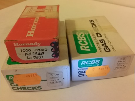 En venta:
Gas Checks RCBS 1000 uds 7mm uds 35€
Gas Checks RCBS 1000 uds 32/8mm 37€
Gas Checks Hornady 00