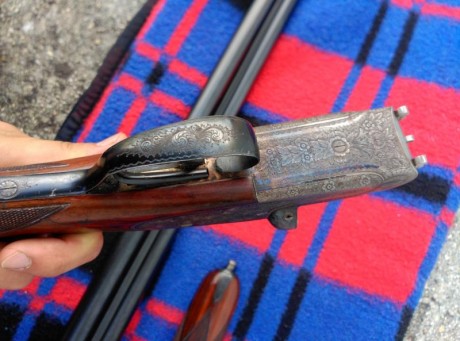Pongo a la venta esta ugartechea modelo 110,de bascula redondeada o como dicen los ingleses round body,la 32