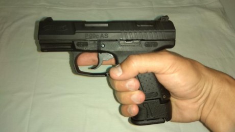 VENDO WALTHER P99 COMPACT CALIBRE 9 PB EN PERFECTO ESTADO. SE ENTREGA CON MALETÍN DE TRANSPORTE, ACCESORIOS 11