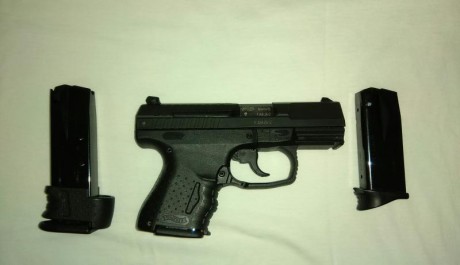VENDO WALTHER P99 COMPACT CALIBRE 9 PB EN PERFECTO ESTADO. SE ENTREGA CON MALETÍN DE TRANSPORTE, ACCESORIOS 22