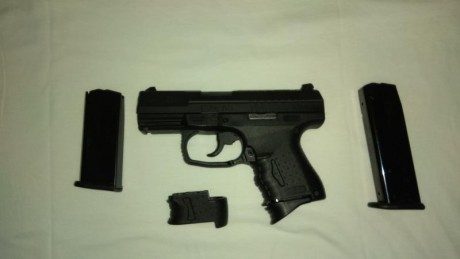 VENDO WALTHER P99 COMPACT CALIBRE 9 PB EN PERFECTO ESTADO. SE ENTREGA CON MALETÍN DE TRANSPORTE, ACCESORIOS 21