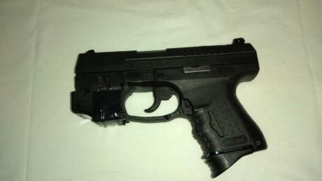 VENDO WALTHER P99 COMPACT CALIBRE 9 PB EN PERFECTO ESTADO. SE ENTREGA CON MALETÍN DE TRANSPORTE, ACCESORIOS 20