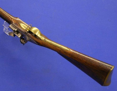 Voy a colocar unas fotos de un arma larga alemana de llave de mecha del siglo XVI. 120