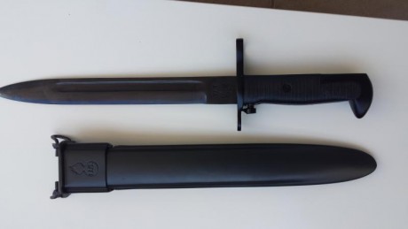 Vendo M1 Garand Springfield armory del año 1945 con muchos extras.

Totalmente impecable, como salido 82