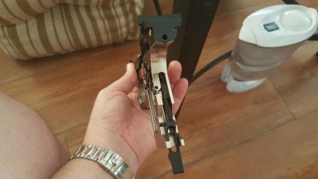 Hola compañeros en esta ocasión vendo una pistola ya por todos de sobras conocida la pistola Feinwerkbau 101