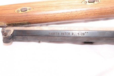Por un problema médico de hombros, pongo a la venta este magnífico rifle para 50 m.
HAWKEN MATCH CREEMOOR 02