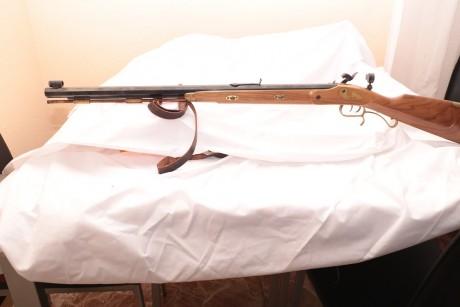 Por un problema médico de hombros, pongo a la venta este magnífico rifle para 50 m.
HAWKEN MATCH CREEMOOR 00