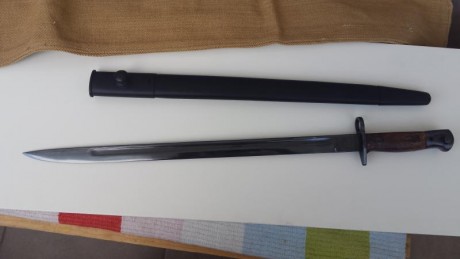Vendo Enfield N1 MK3 SMLE B.S.A. de la primera guerra mundial en estado excelente.
Todas las partes con 70