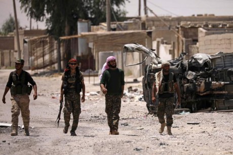 Aunque la fuente no es una de las mas fiables, esta seria una buena noticia.
https://actualidad.rt.com/actualidad/241455-matar-lider-islamico-raqa-al-baghdadi

Tambien 20