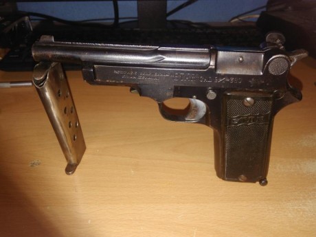 He podido adquirir y guiar en mi licencia F esta pistola, está, a priori, en buen estado, la conseguí 20