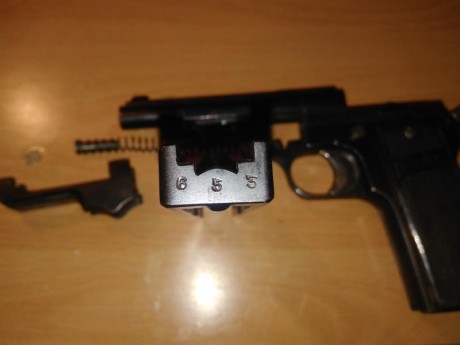 He podido adquirir y guiar en mi licencia F esta pistola, está, a priori, en buen estado, la conseguí 30