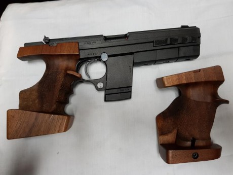 ‬Reservada Vendo pistola HAMMERLY 280 cal.22 LR en perfecto estado tanto estético como funcional, perfecta 02