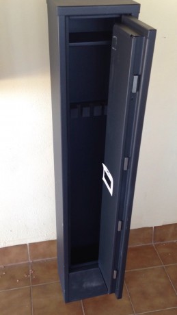 El visor está reservado. Ahora carabina, cargador, kit de limpieza, bolsa de transporte y protector de 70