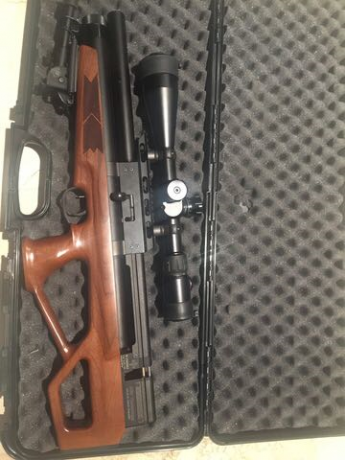 Un amigo del grupo pone a la venta su Vulcan calibre 6,35. Lo cierto es que la carabina tiene poco uso 00