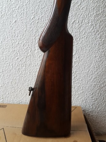 Vendo escopeta paralela, marca DANOK BAT, calibre 16 de martillos exteriores de 1 y 5 estrellas, 10 y 32