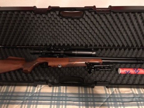 VENDO  AIR ARMS SL 400 XTRAFAC CALIBRE 5,5 EQUIPADA CON REGULADOR DE AIRE,MUY PRECISA,SIN NINGUN ARAÑAZO 00