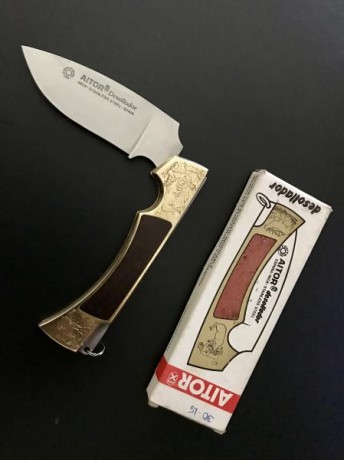 Navajas Aitor (Ermua) para coleccion, caza o montería. Dificiles de encontrar pues llevan muchos años 11
