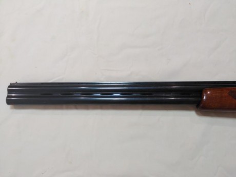 Vendo superpuesta Franco Beretta del 12/70 de caza, cañones de 18,5 de 2 y 3 estrellas, longitud de los 00