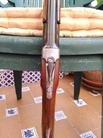 Vendo superpuesta Franco Beretta del 12/70 de caza, cañones de 18,5 de 2 y 3 estrellas, longitud de los 11