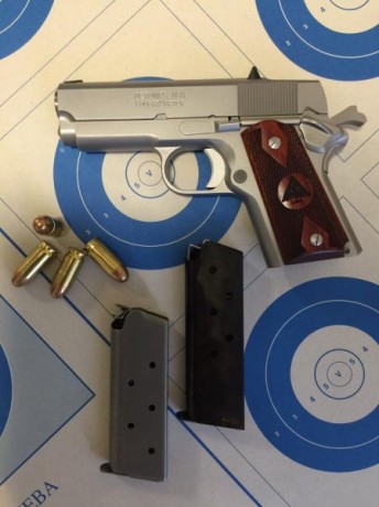 Buenas a todos,

Vendo esta pistola única y exclusiva, una Detonics modelo Combat Master en calibre .45 01