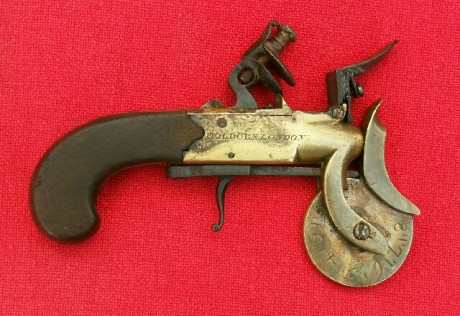 Unas fotos de provadores de polvora surtidos, no son armas pero tienen un papel secundario bastante importante 101