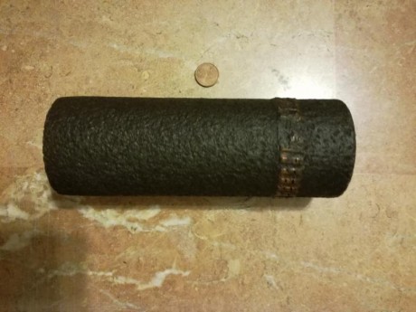 Tritolo italiano, completamente inerte, sin ningún peligro. Es solo hierro.

Precio  30€  con  gastos 00