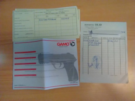 Hola. Pongo a la venta una pistola gamo PT-85 blowback co2 sólo estrenada. 

Semiautomática. Funciona 21