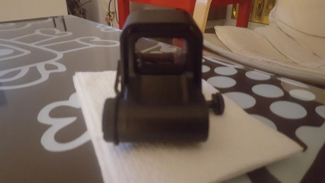 Hola, vendo visor eotech 551 en perfecto estado, se  ha puesto una vez en la carabina para ver como queda 01