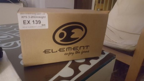 Hola, vendo visor eotech 551 en perfecto estado, se  ha puesto una vez en la carabina para ver como queda 10