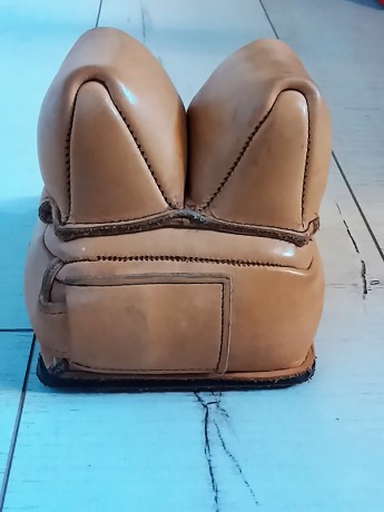 Buenos días,

Vendo saquete trasero para F-Class de la marca Protektor, modelo 13A.

Tiene muy poco uso 01