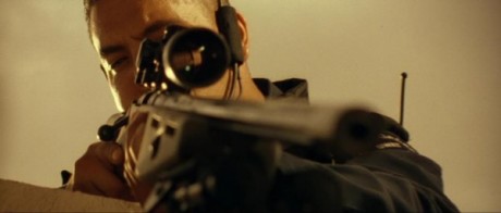 Compañeros,

En vista de las ganas de algunos (Elcafe, Wilcow, Vrakk, etc) por adivinar armas de películas 110