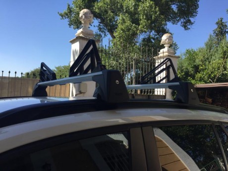 Hola, vendo barras originales para un bmw x1 (E84) del año 2011 al año 2016. mas el porta esquíes también 01