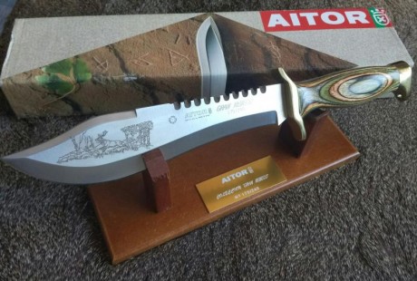 Aitor Ermua, cuchillo modelo Gran Rebeco. Serie limitada. Fabricadas 240 piezas.  Completamente nuevo. 00