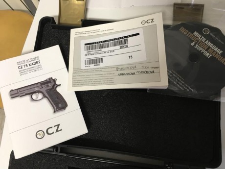 Buenas tardes, pongo a la venta mi CZ 75 B con kit Kadet 2 comprado hace menos de dos años como veréis 01