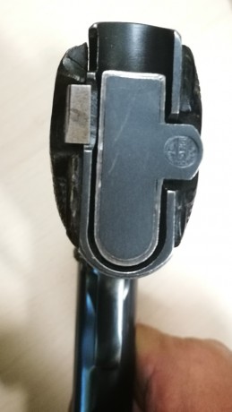 Astra 400 de 1924, cuyo lote fue destinado a la División de transporte militar de Madrid, y que posteriormente 00