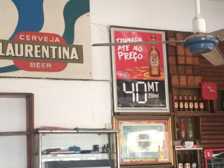 Hola:

Supongo que Brugent no será el único que quiera huir de malas noticias y polémicas. os propongo 51