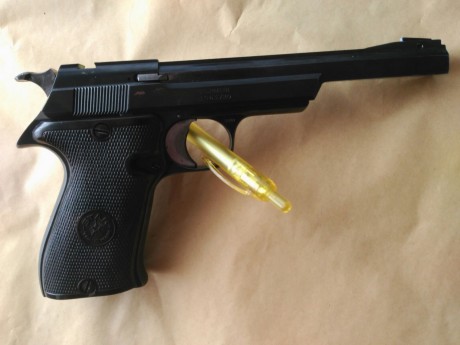 Hola vengo pistola Star FR del  22 por no usarla le falta el alza adjunto foto de el desmontado. la Pistola 02