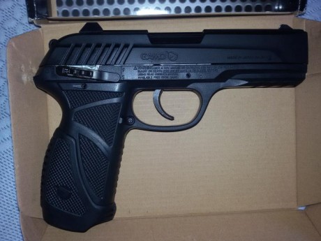 Se vende gamo pt 85 Blowback Co2 como nueva sin apenas uso. Pistola semiautomatica de aire comprimido 01