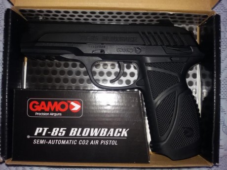 Se vende gamo pt 85 Blowback Co2 como nueva sin apenas uso. Pistola semiautomatica de aire comprimido 00