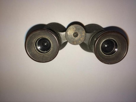 Vendo estos prismáticos Zeiss de la Primera Guerra Mundial. Los compre hace años en un rastro en Londres. 52