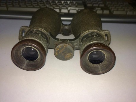 Vendo estos prismáticos Zeiss de la Primera Guerra Mundial. Los compre hace años en un rastro en Londres. 61