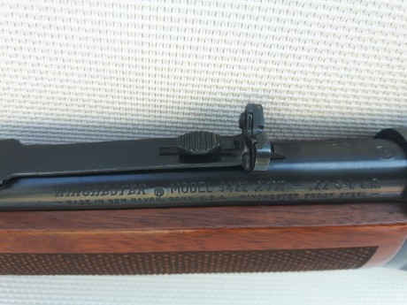 Winchester mod. 9422 XTR (palanca), cal. 22, estado excelente, precio 430 € (gastos de envío incluidos). 00