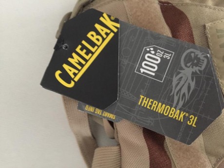 Se vende camelback sin estrenar árida, original termoback
40 euros más envio en su caso
Ahora 35 euros 11
