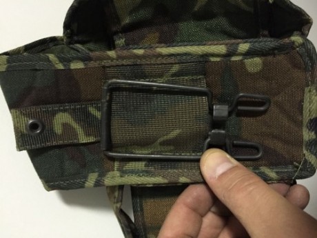 Se venden portacargadores cetme l, validos para alojar cualquier cargador 5,56 OTAN 11