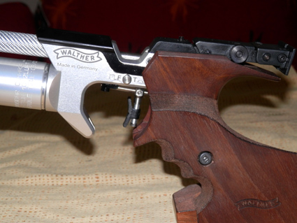 Hola, vendo pistola de 4,5 PCP Walter, modelo: LP400 "carbón" en perfecto estado, muy poco uso, 00