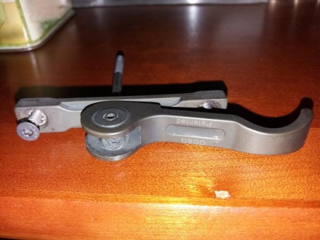 Montura desmontable GGyG, para visor holografico Eotech o bushnell, posibilita el poder usar visor o quitarlo 00