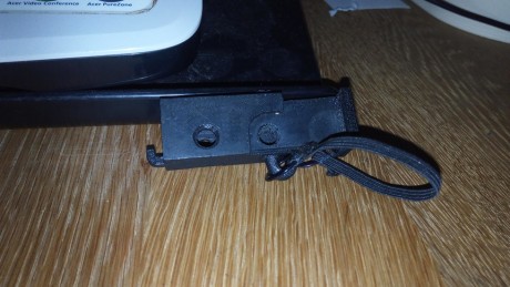 Vendo sistema monotiro que use en una fx del 5,5, su precio 23€ gastos a península incluidos.
Contactar 00