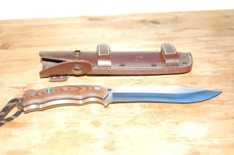 Vendo Cudeman JJSK 2 en acero Böhler n695, micarta marrón con separadores negros, funda de cuero marrón 02