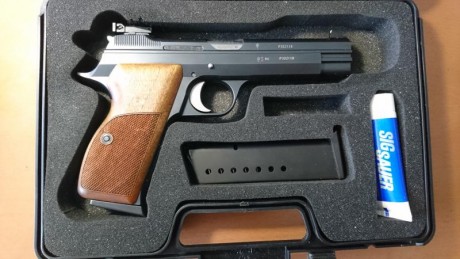 Vendo una Sig /Sauer, P-210 9mm. Guiada en F
Funciona perfectamente, buenísima presicion
1600 €
Elche 02